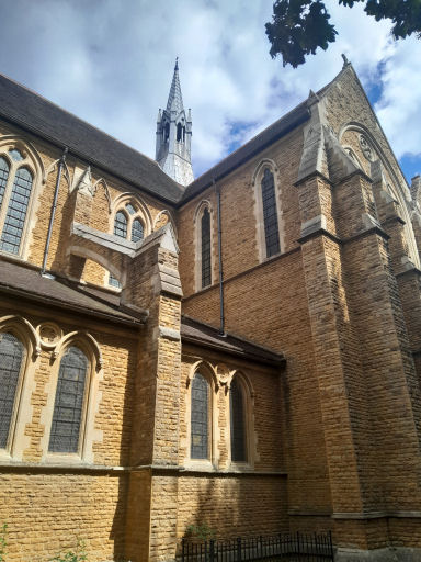 St Matthew, Northampton